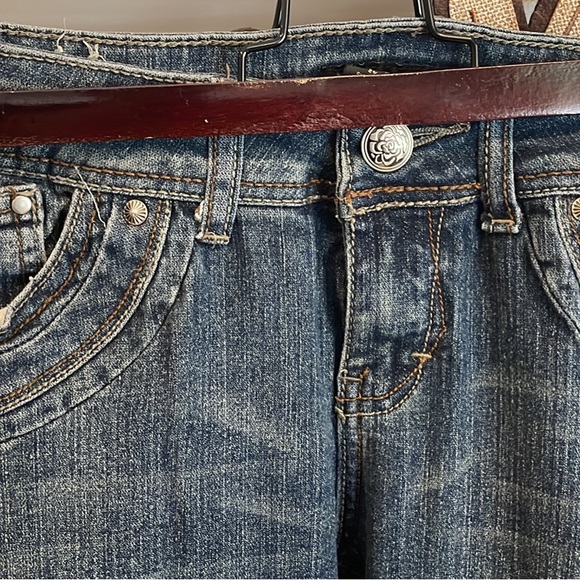 Tattoo women’s jeans - Picture 2 of 6